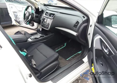 2017 Nissan Altima 2.5 Sr z USA, uszkodzony, nr VIN 1N4AL3AP3HC262166